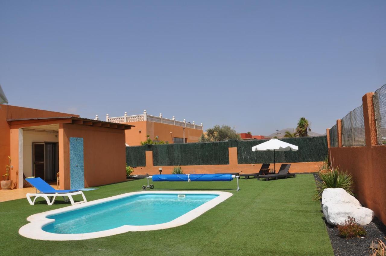 Eco Villa White Suite With Climatized Pool Caleta De Fuste Exteriér fotografie