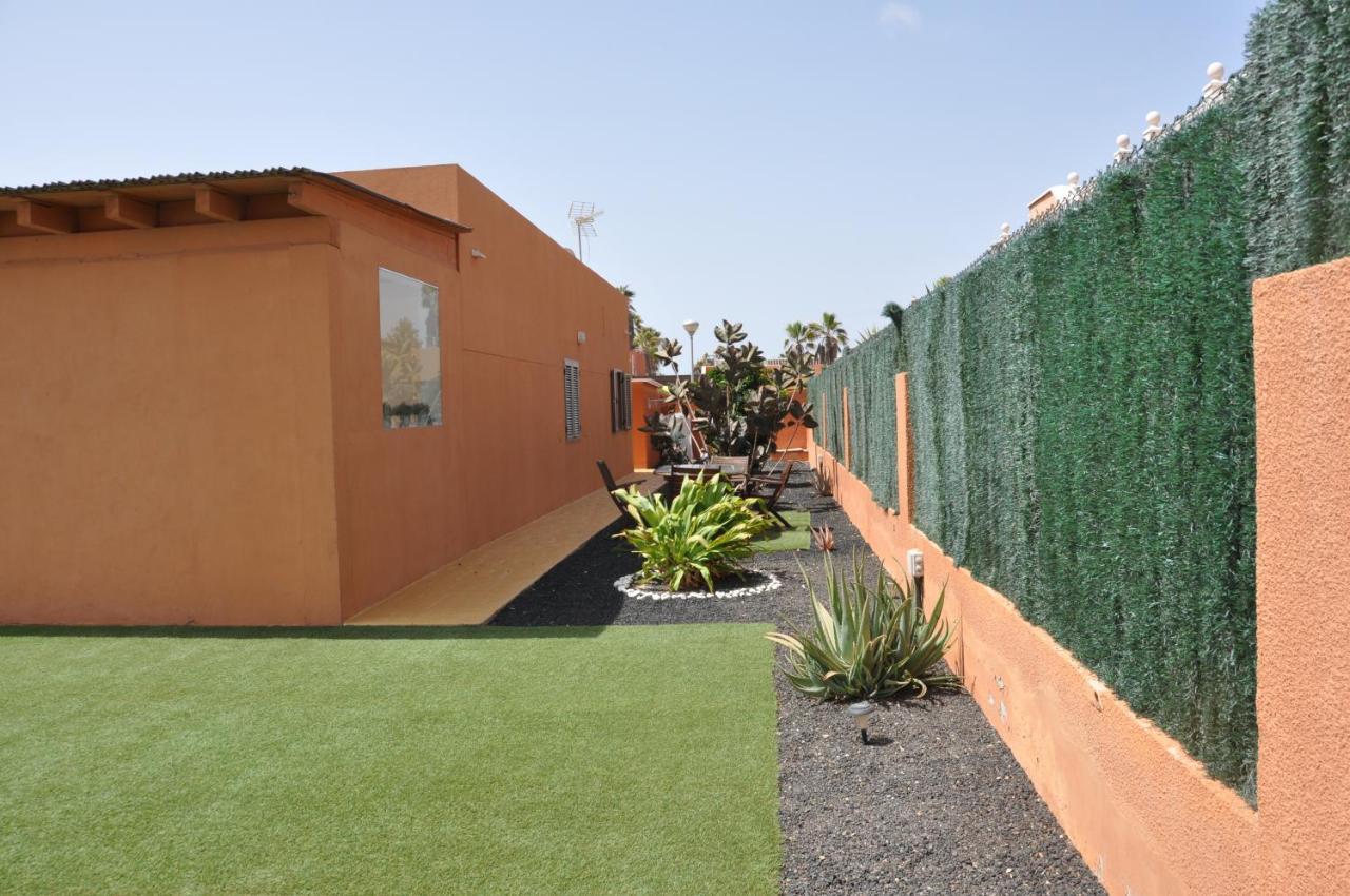 Eco Villa White Suite With Climatized Pool Caleta De Fuste Exteriér fotografie