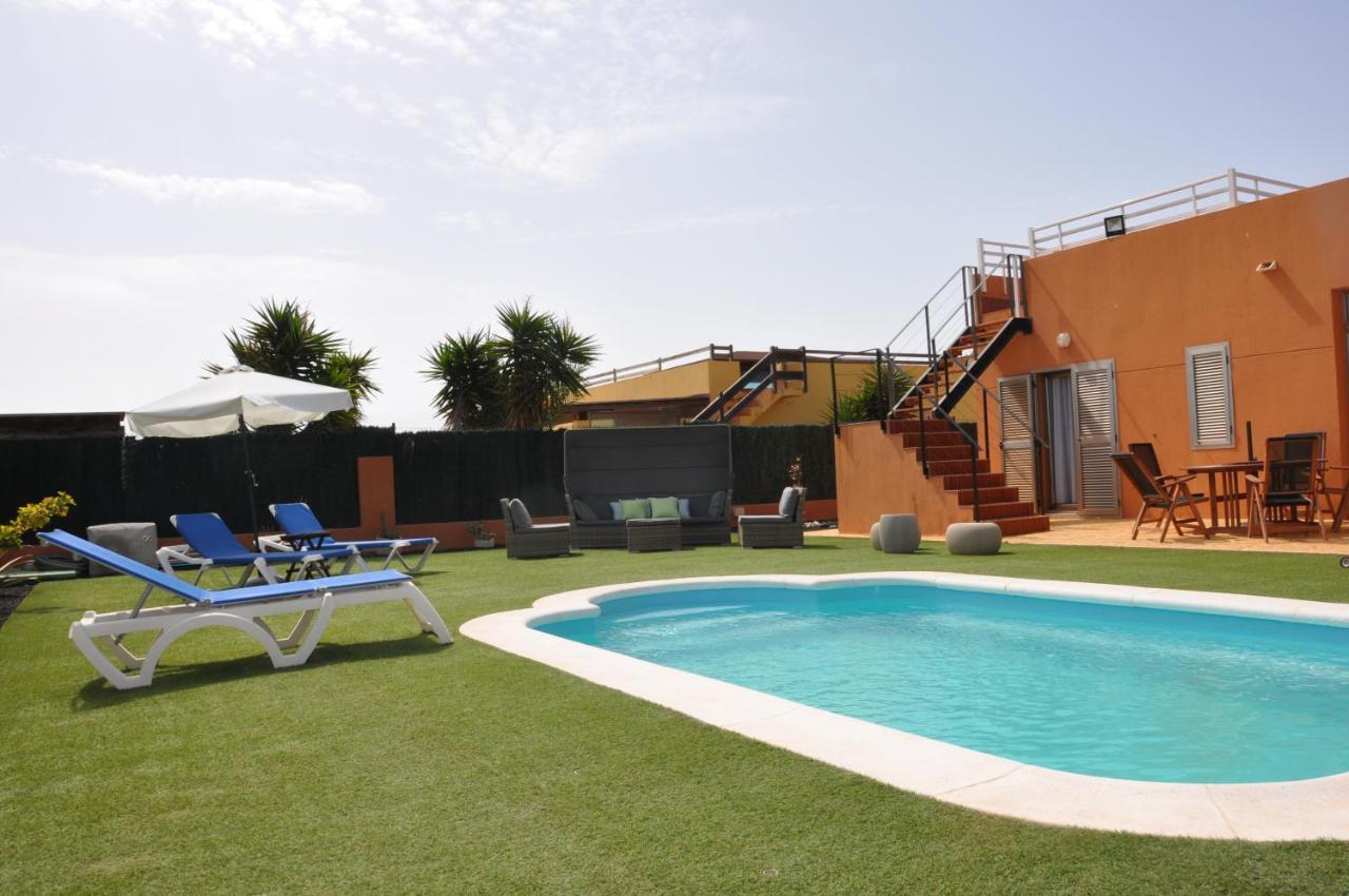 Eco Villa White Suite With Climatized Pool Caleta De Fuste Exteriér fotografie