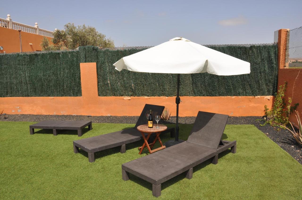Eco Villa White Suite With Climatized Pool Caleta De Fuste Exteriér fotografie