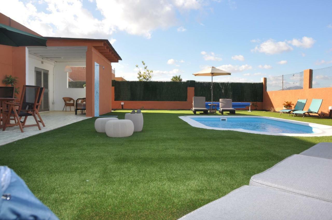 Eco Villa White Suite With Climatized Pool Caleta De Fuste Exteriér fotografie