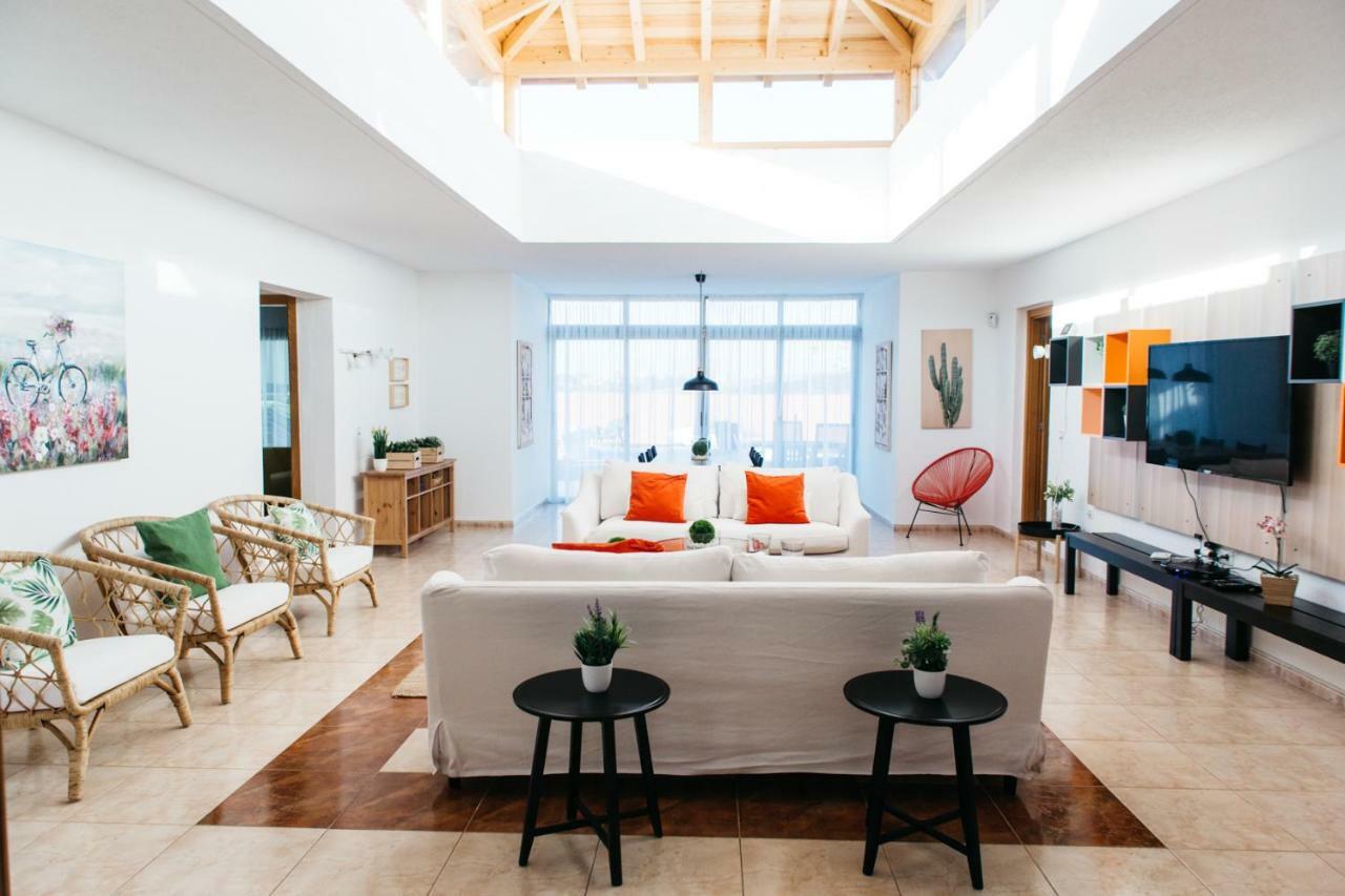 Eco Villa White Suite With Climatized Pool Caleta De Fuste Exteriér fotografie