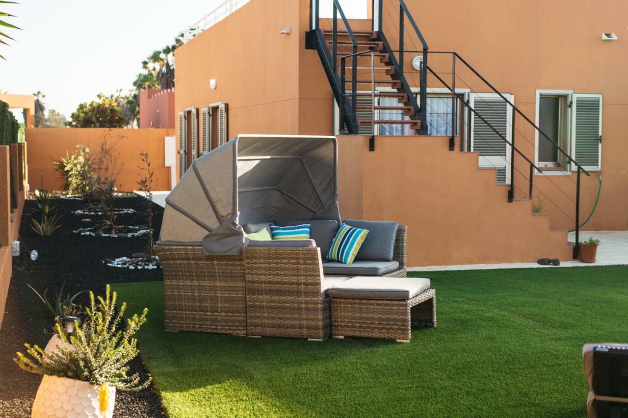 Eco Villa White Suite With Climatized Pool Caleta De Fuste Exteriér fotografie